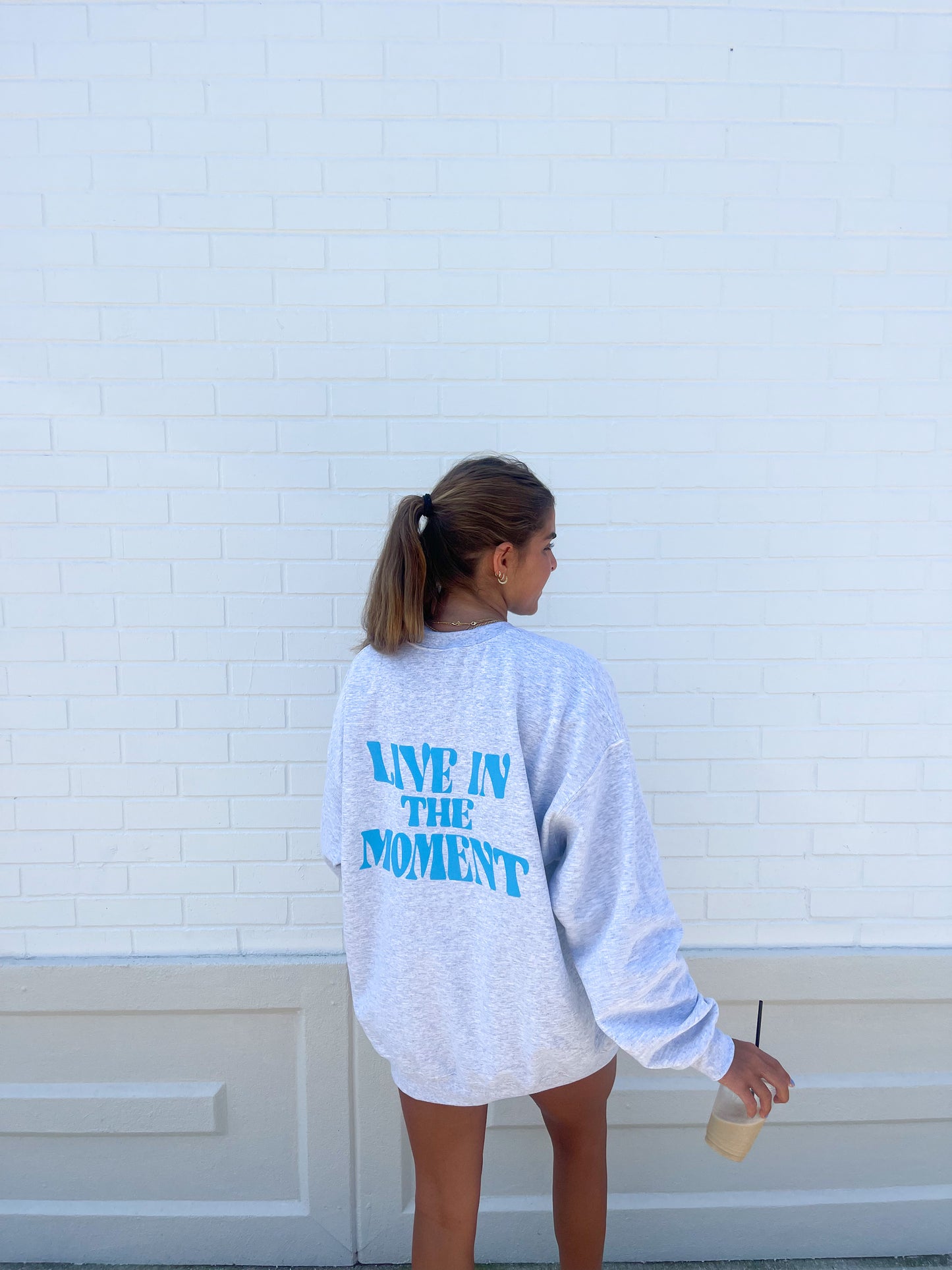 LIVE IN THE MOMENT CREWNECK